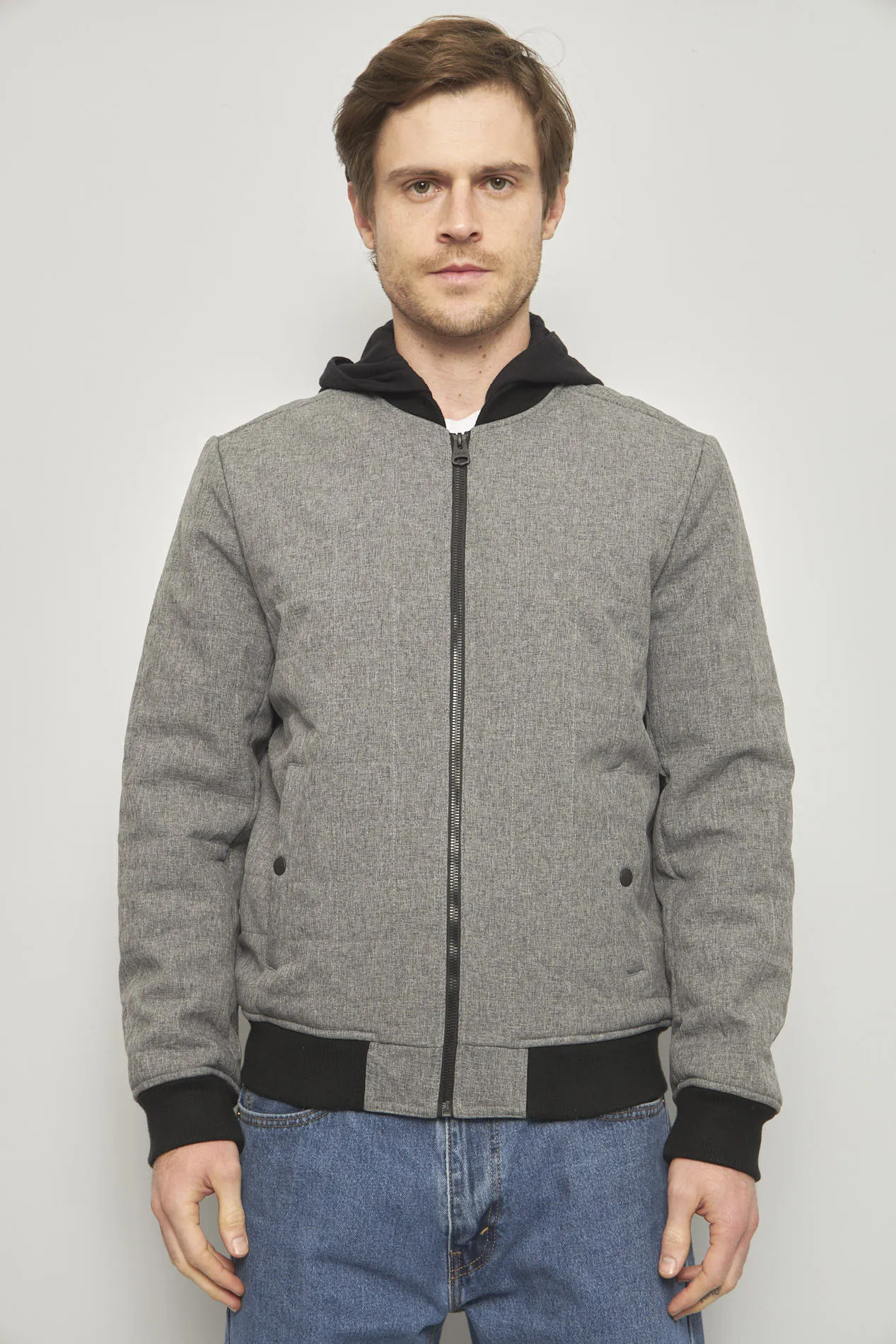 Bomber casual  gris levis talla M 940