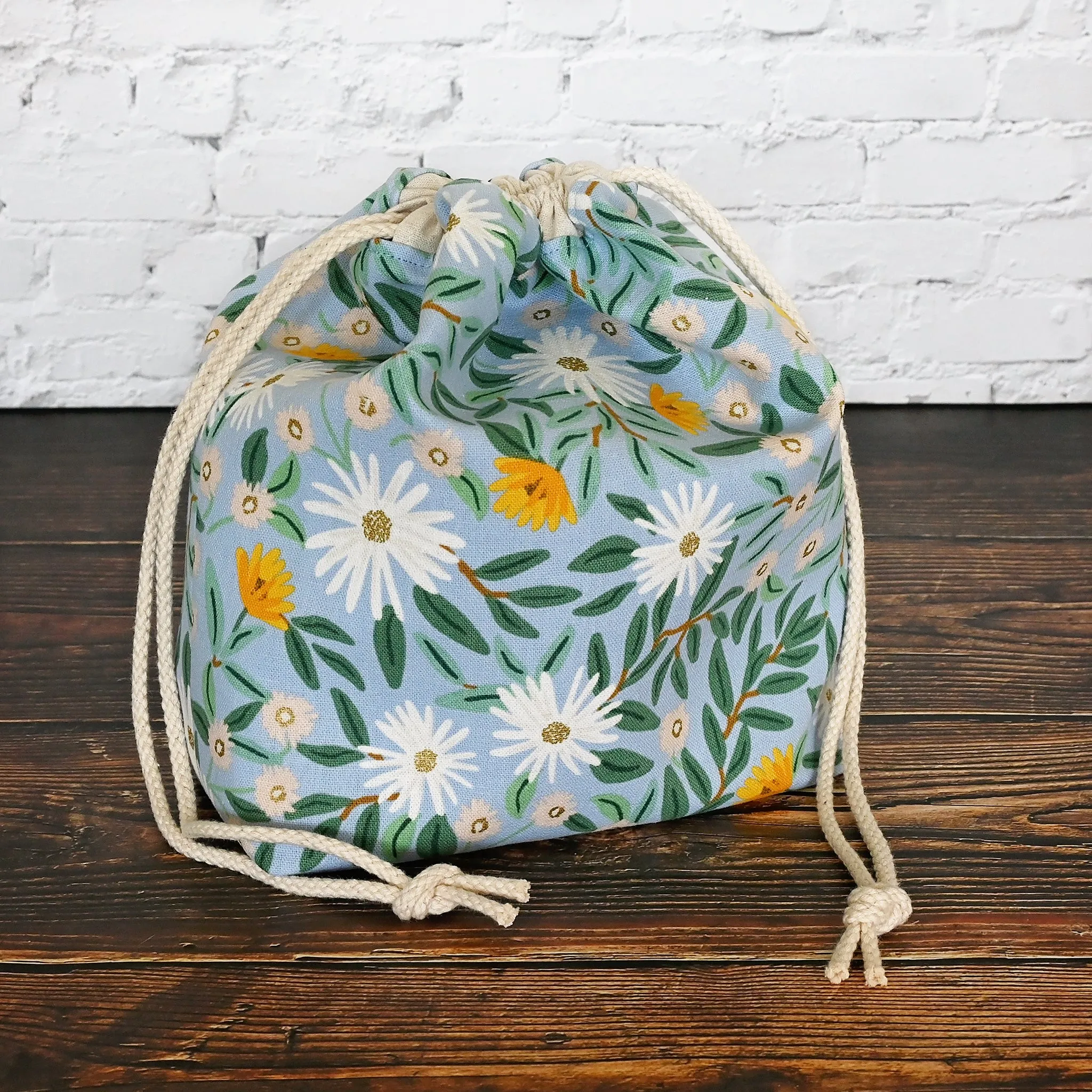 Canvas Drawstring Bag in Pretty Blue Floral
