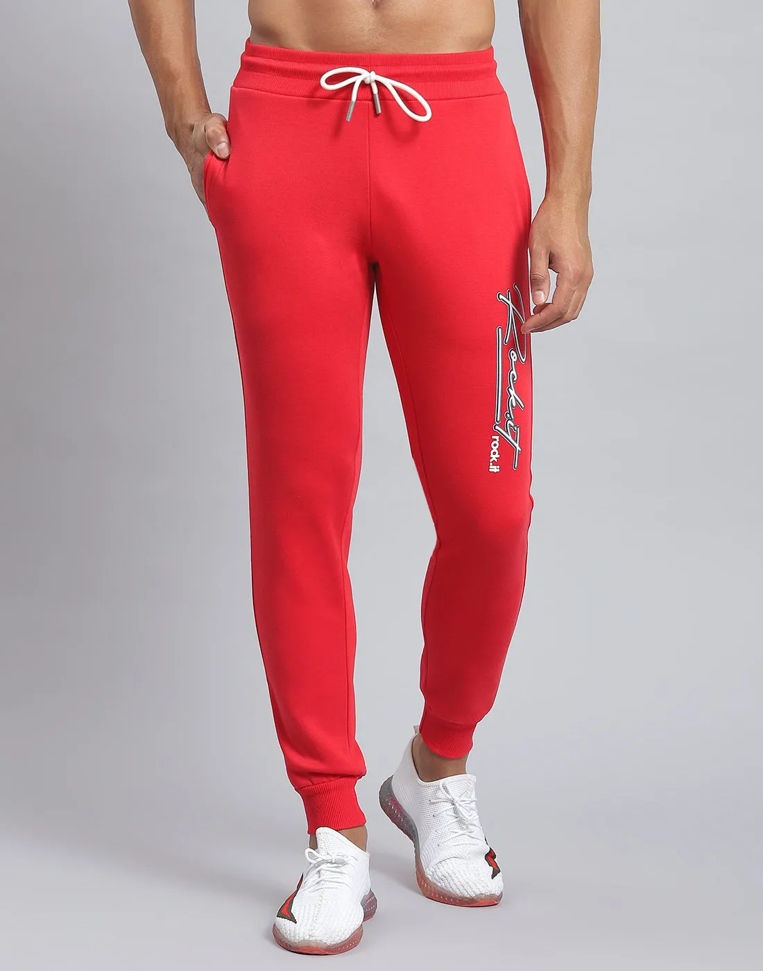 Men Red Solid Hooded Full Sleeve Tracksuit
